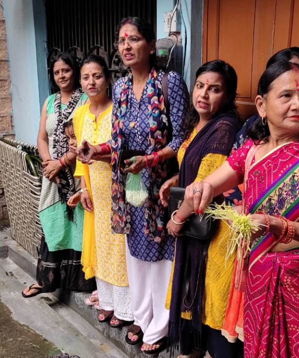 महिला मोर्चा ने 252 मंडलों में कन्या पूजन का किया आयोजन