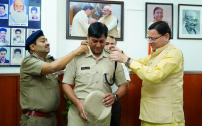 आईपीएस कैंडर में प्रोन्नत होने पर सीएम ने अधिकारियों को बैच अलंकरण दी बधाई