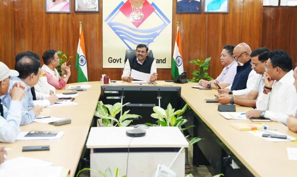 मुख्य सचिव ने रजत जयंती कार्यक्रमों की रूपरेखा को लेकर की अधिकारियों के साथ बैठक