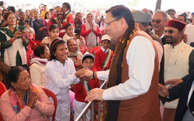 बड़ी खबरः गौचर में पिथौरागढ़ की तर्ज पर 18 सीटर हेलीसेवा प्रारम्भ किये जाने की मुख्यमंत्री ने की घोषणा