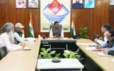 मुख्यमंत्री घोषणाओं की प्रोएक्टिव निगरानी करें अधिकारीः बर्द्धन