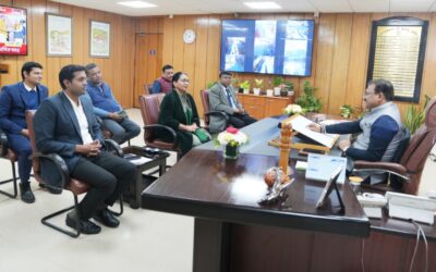 सीएस ने डीआरएम के साथ की उत्तर रेलवे से सम्बन्धित प्रकरणों एवं परियोजनाओं पर वार्ता