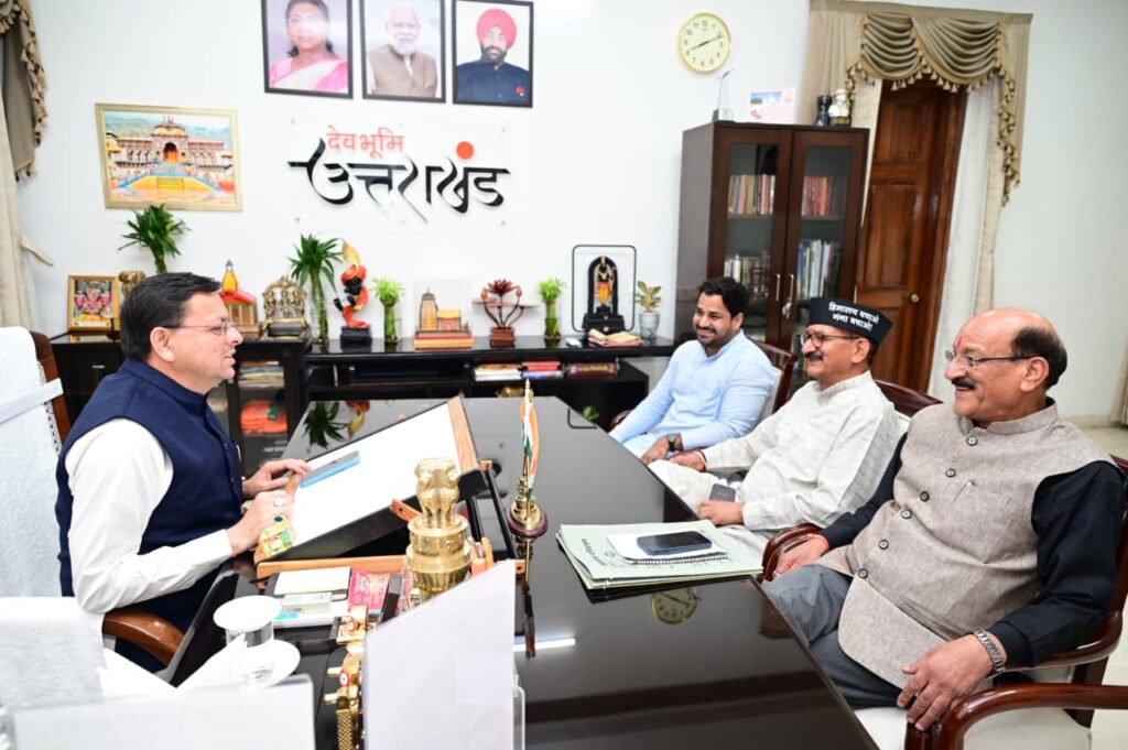 सीएम के साथ स्वास्थ्य मंत्री की टिहरी में मेडिकल कॉलेज की स्थापना को लेकर हुई वार्ता