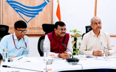 सीएस ने विभिन्न क्षेत्रों में विकास की सम्भावनाओं, नवाचार, रोजगार सृजन को लेकर की बैठक