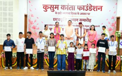 शिक्षक केवल विद्यार्थी का नहीं, बल्कि पूरे राष्ट्र के भविष्य का निर्माण करता हैः धामी