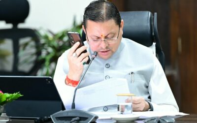 सीएम हेल्पलाइन पर प्राप्त जन शिकायतों का समयबद्ध व संतोषजनक निस्तारण सुनिश्चित किया जाएः धामी