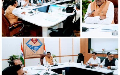 मुख्य सचिव ने की यूआईआईडीबी के प्रोजेक्ट्स की प्रगति की समीक्षा