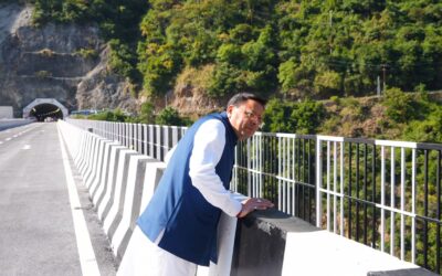 मुख्यमंत्री ने रुद्रप्रयाग में पुल-सुरंग परियोजना एवं संगम लाइब्रेरी का किया अवलोकन